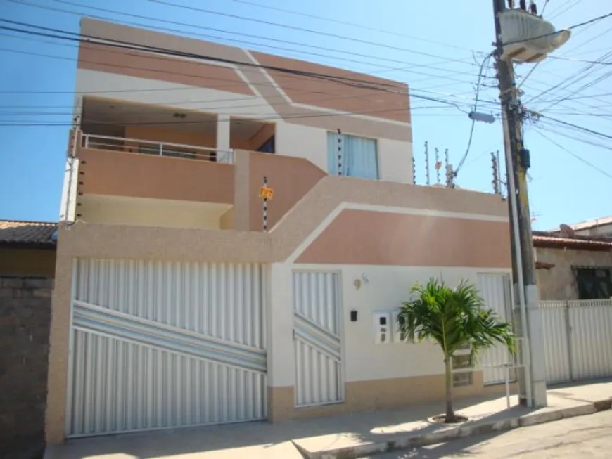 Sobrado com 2 Quartos para alugar, 90m²